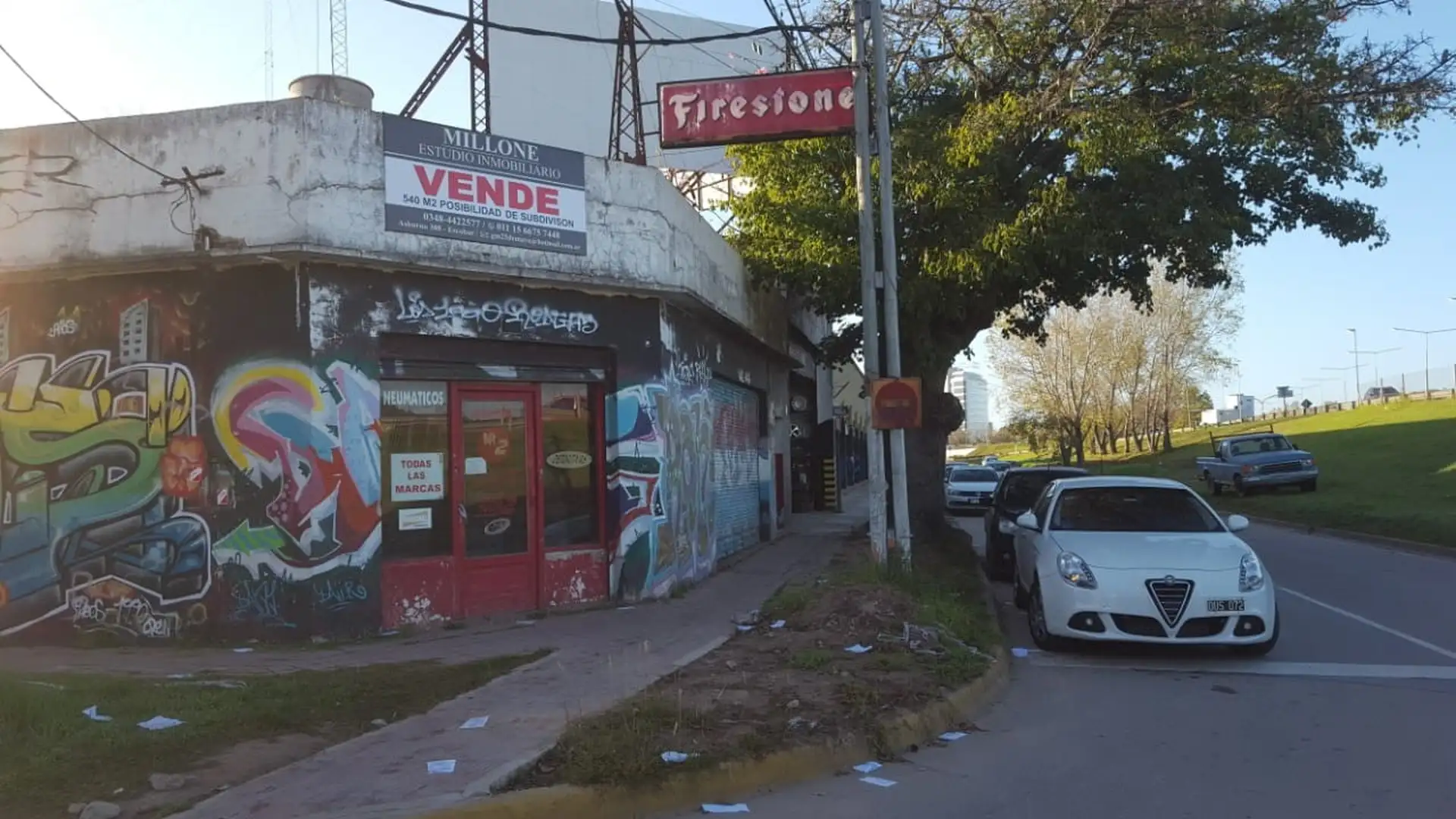 GALPON - COLECTORA ESTE Y SPADACCINI 610